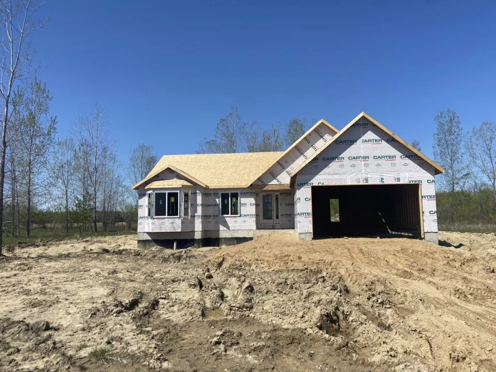 Slide of T & M Construction