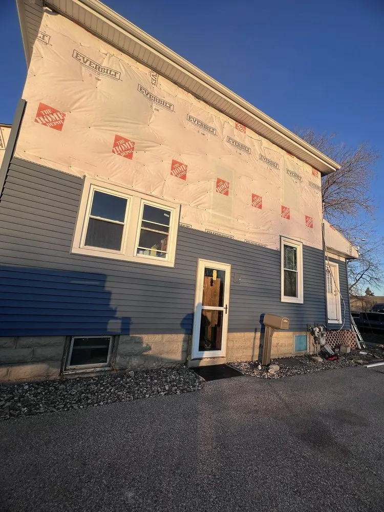 Slide of T & R Construction