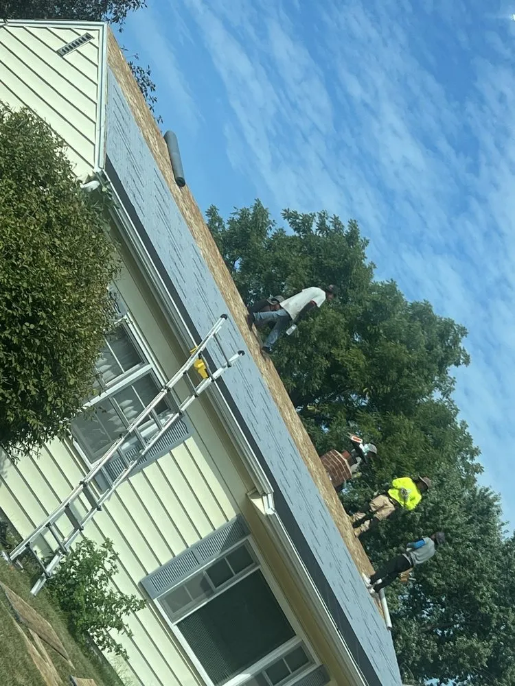 Slide of T & R Construction