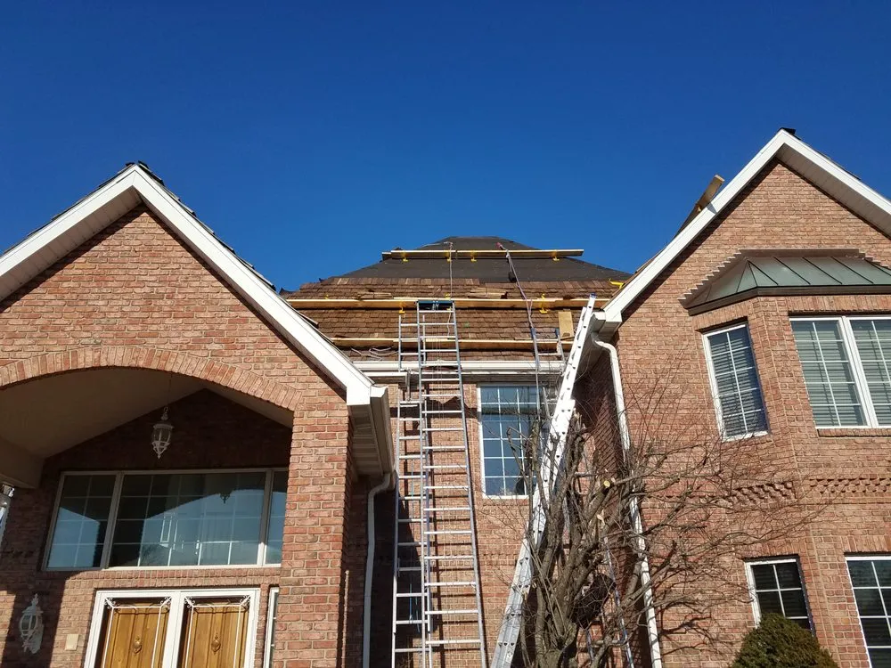 Slide of T & S Construction & Roofing