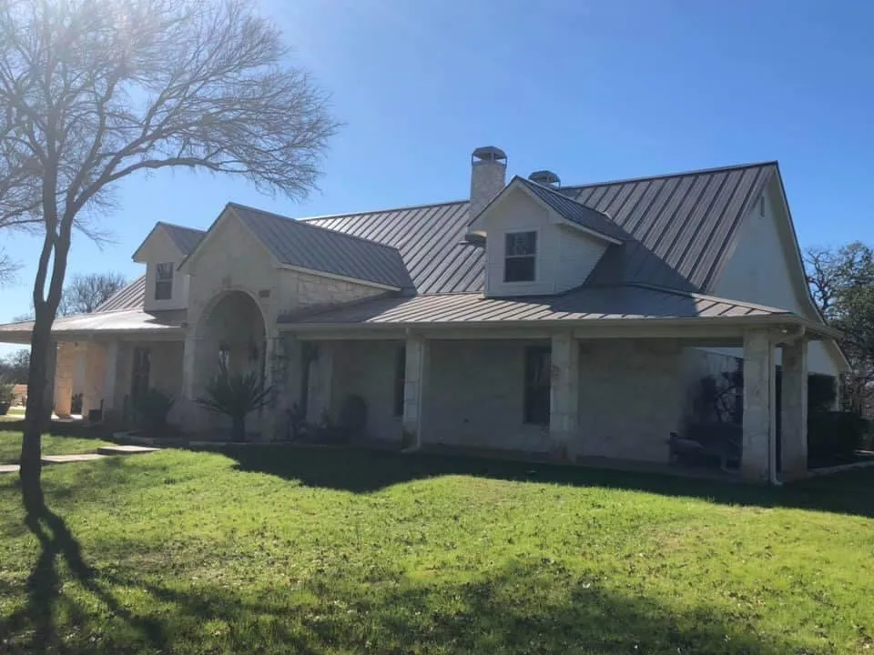 Slide of T & T Roofing