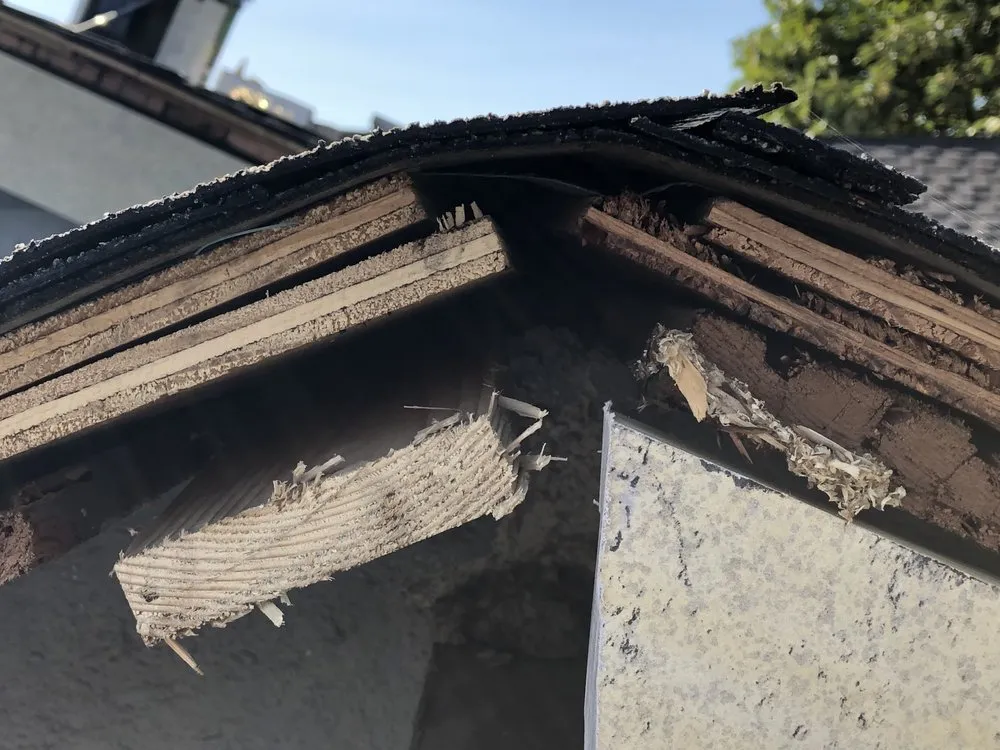 Slide of T & U Roofing