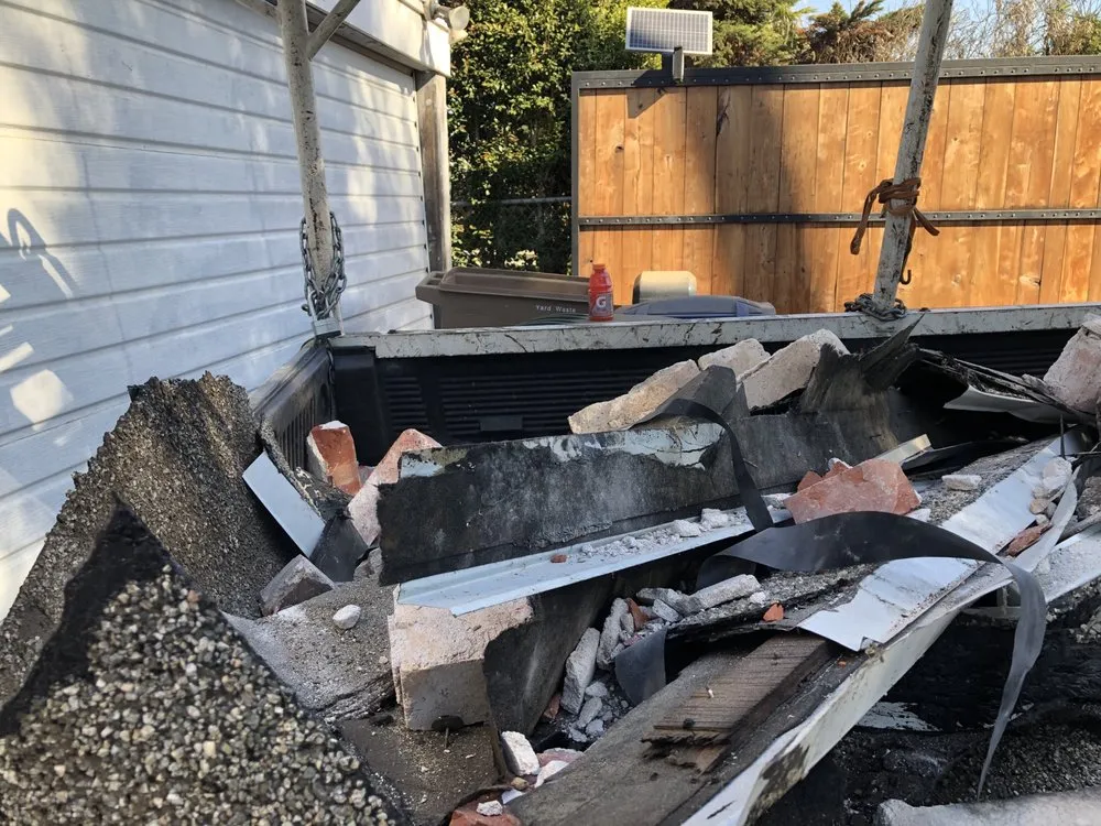 Slide of T & U Roofing