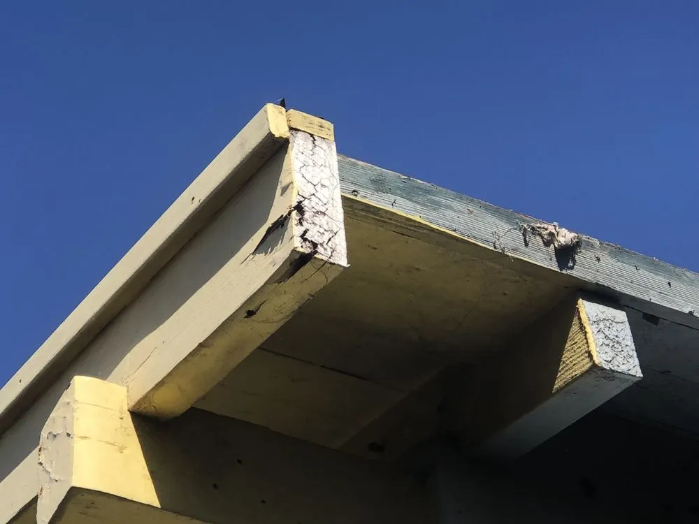 Slide of T & U Roofing