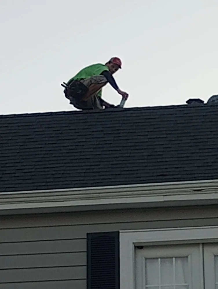 Slide of T And B Home Repair