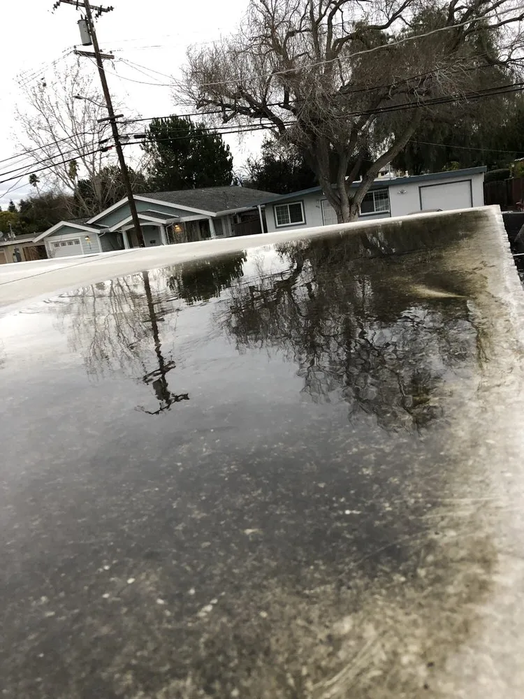 Slide of T D Roofing