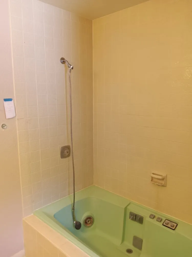 Slide of T Square Contracting