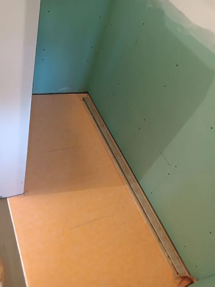 Slide of T Square Contracting