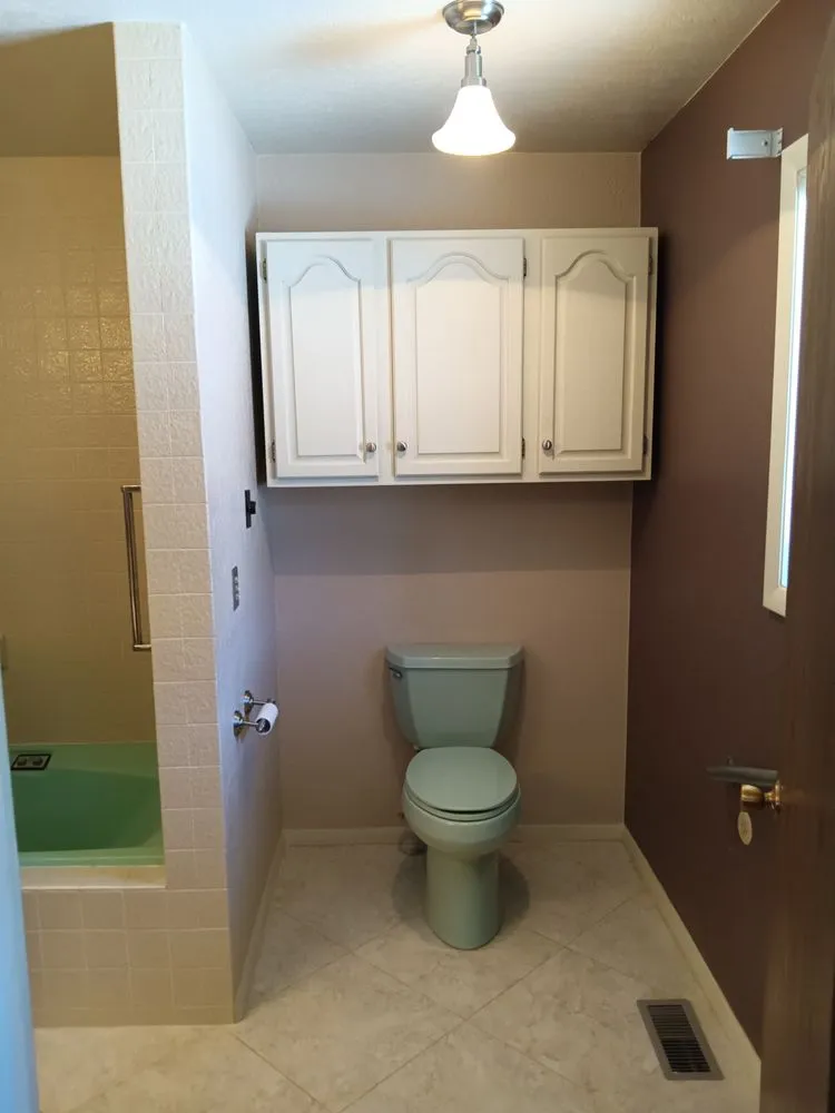 Slide of T Square Contracting