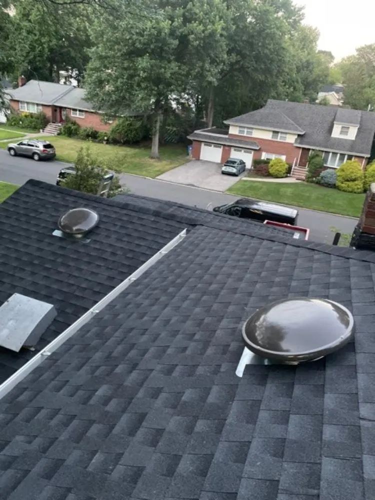 Slide of T T Construction