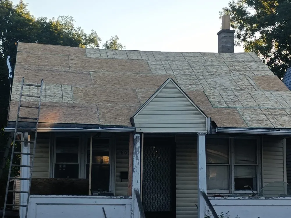 Slide of T3 Exterior Services