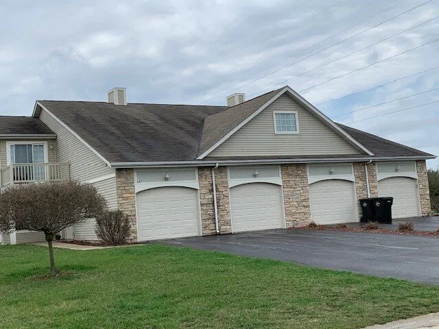 Slide of Tabco Roofing & Siding