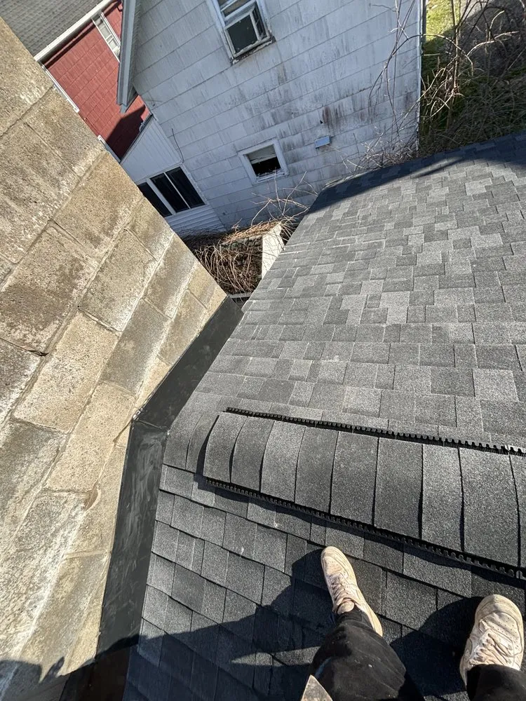 Slide of Tacuri Home Renovation