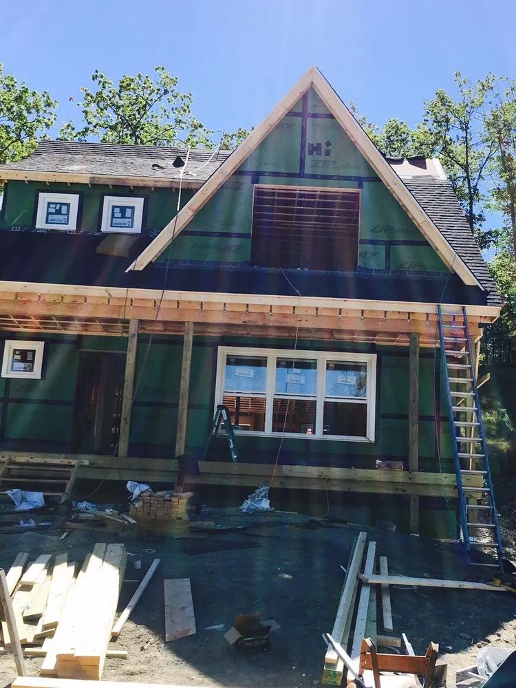 Slide of Tacuri Home Renovation