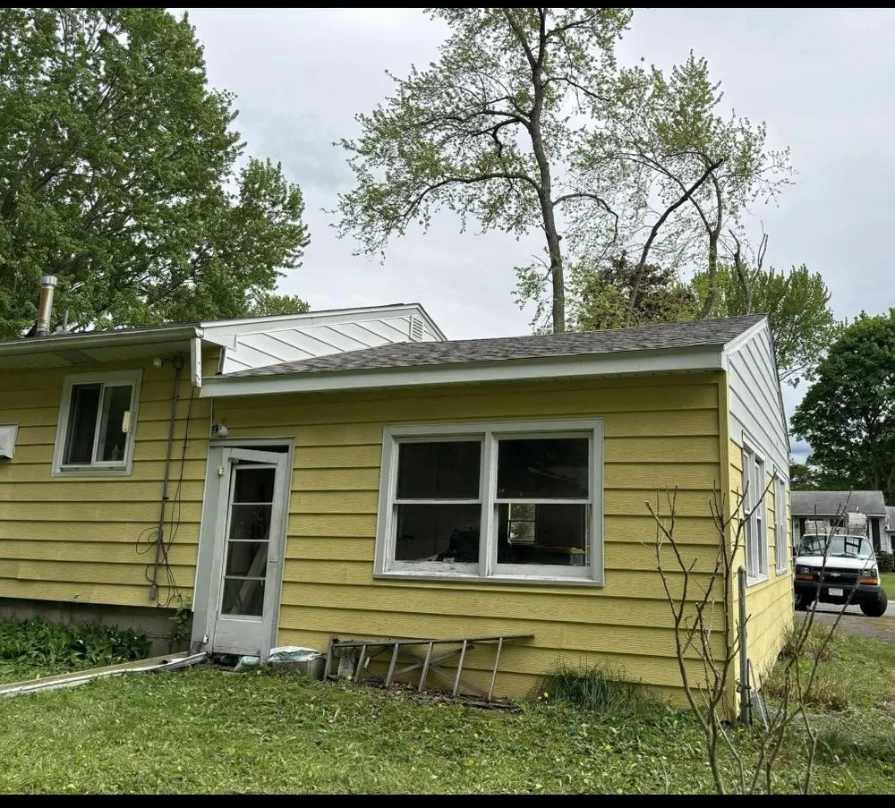 Slide of Tacuri Home Renovation