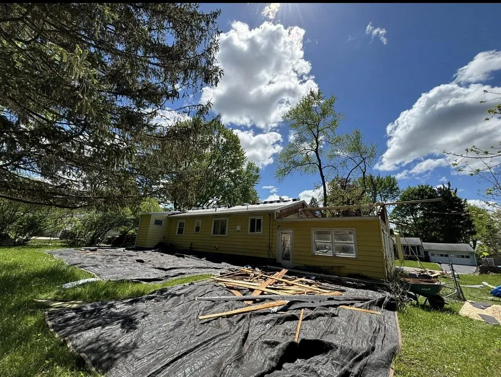 Slide of Tacuri Home Renovation