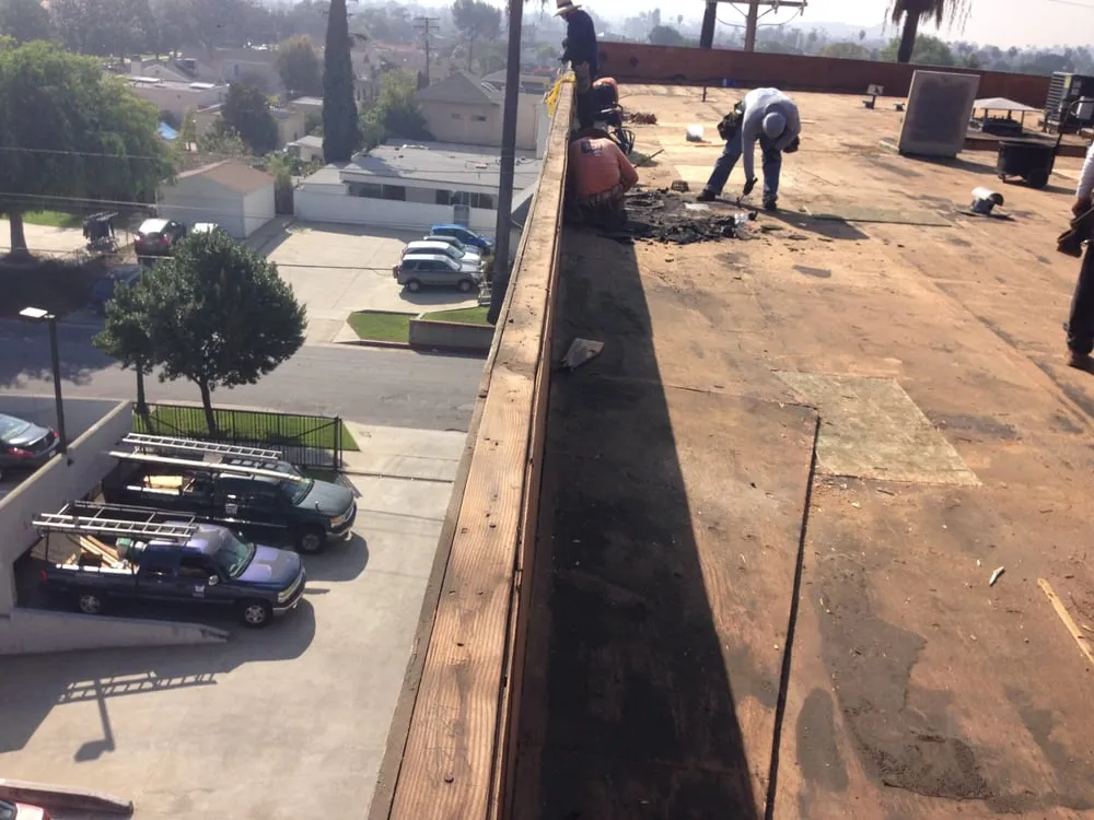 Slide of Taf Roofing