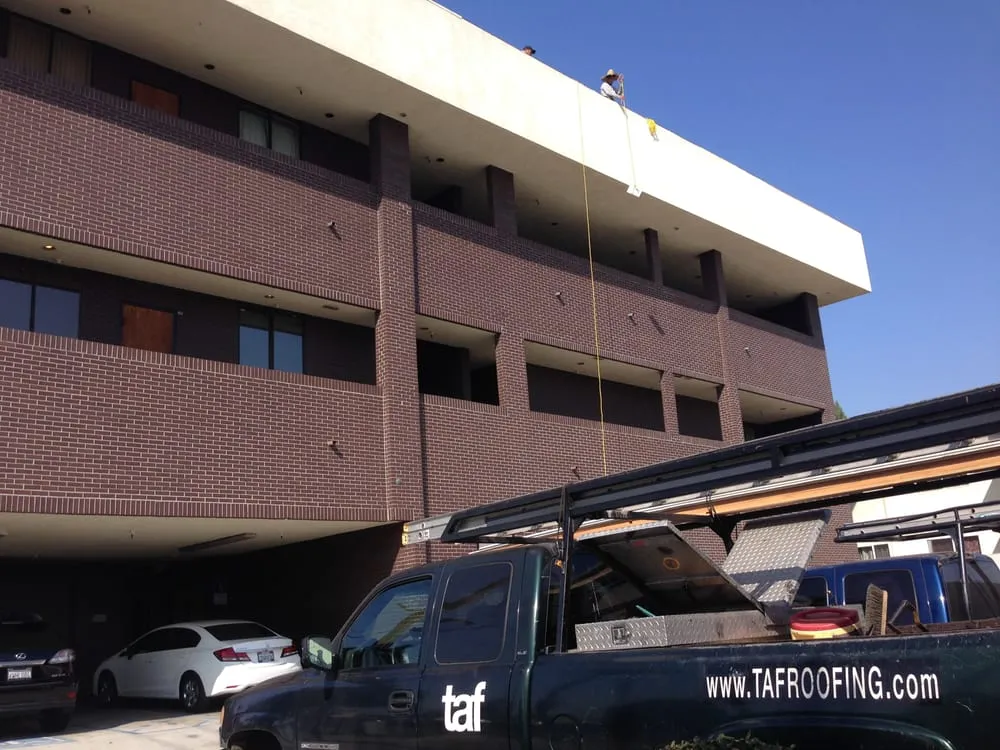 Slide of Taf Roofing