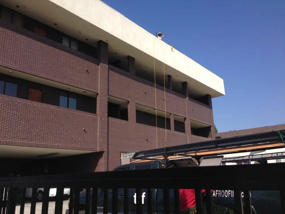 Slide of Taf Roofing