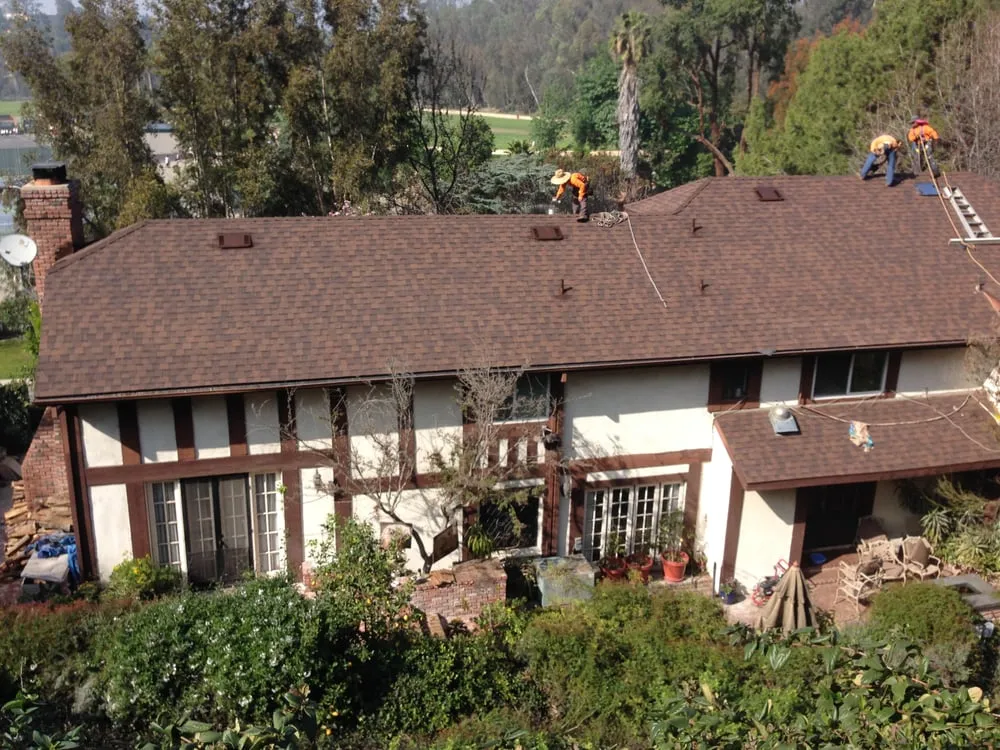 Slide of Taf Roofing