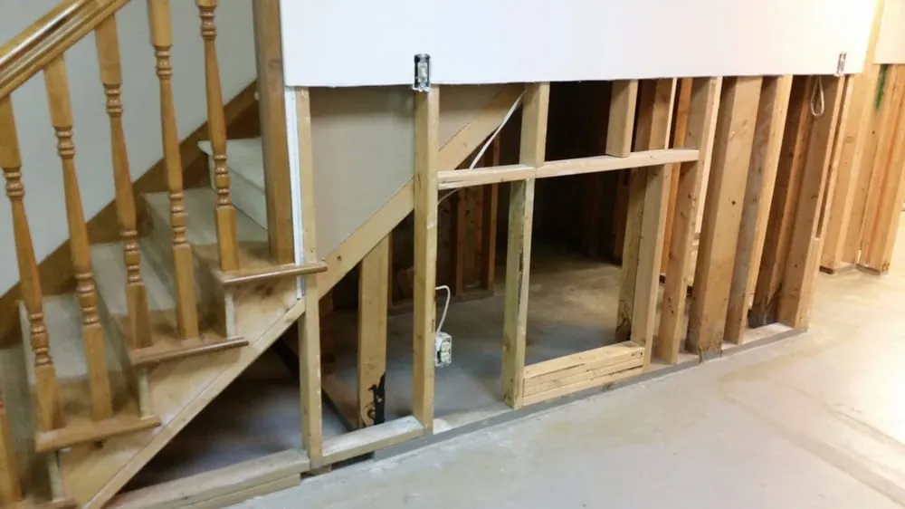 Slide of TAG Exteriors