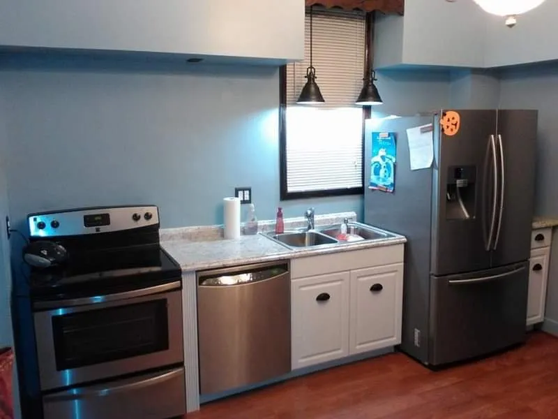 Slide of Tahza Leasing