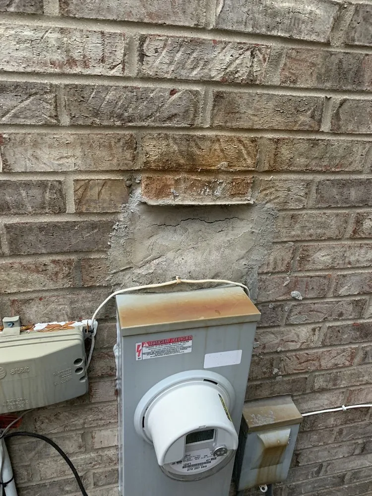 Slide of Tan Roofing And Masonry