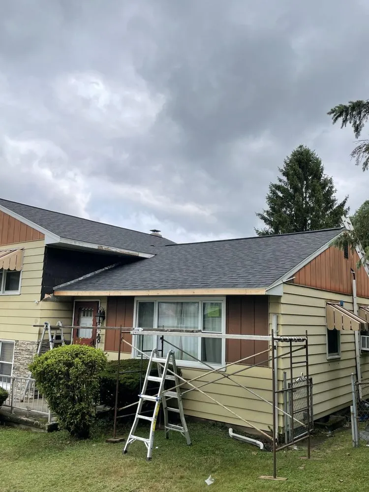 Slide of Tanchez Construction