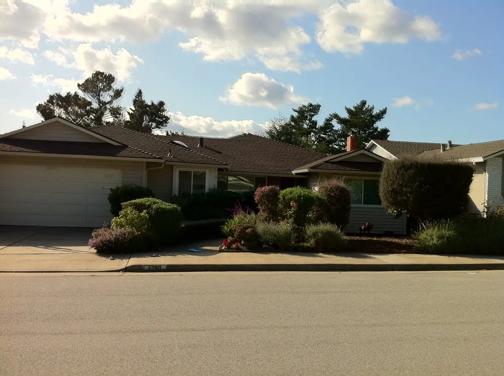 Slide of Tapia Roofing