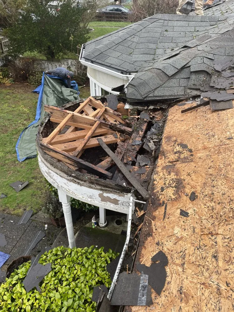 Slide of Tapias General Construction