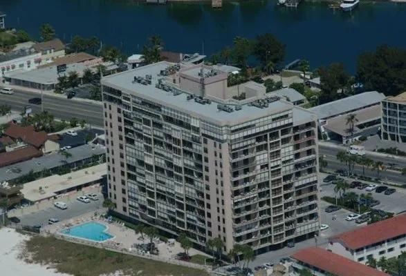 Tarheel Roofing Logo