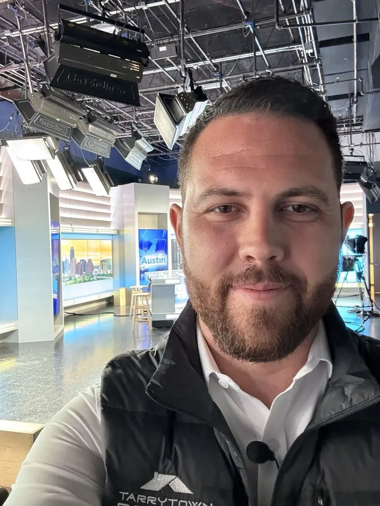 Slide of Tarrytown Roofing