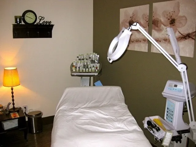 Slide of Tarrytown Roofing