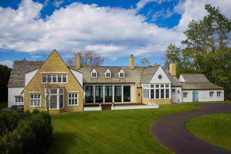 Slide of Tarvudd Construction