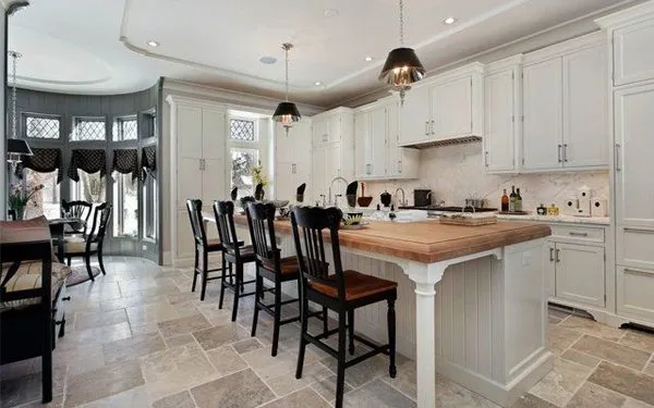 Tarvudd Construction