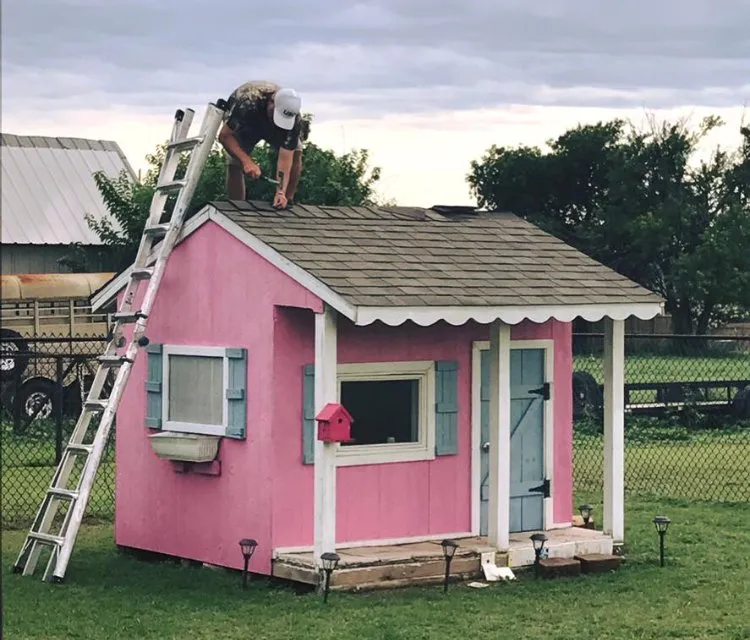 Slide of Tate Roofing