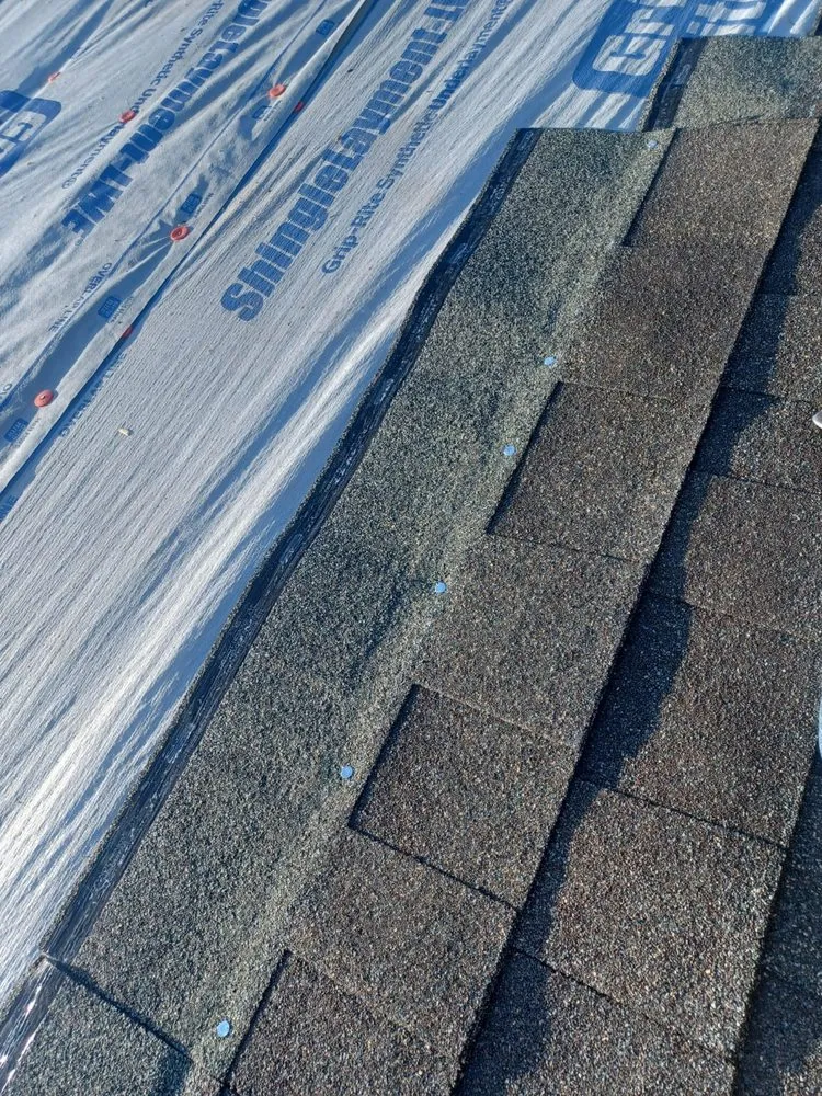 Slide of Taverloza Remodeling & Roofing