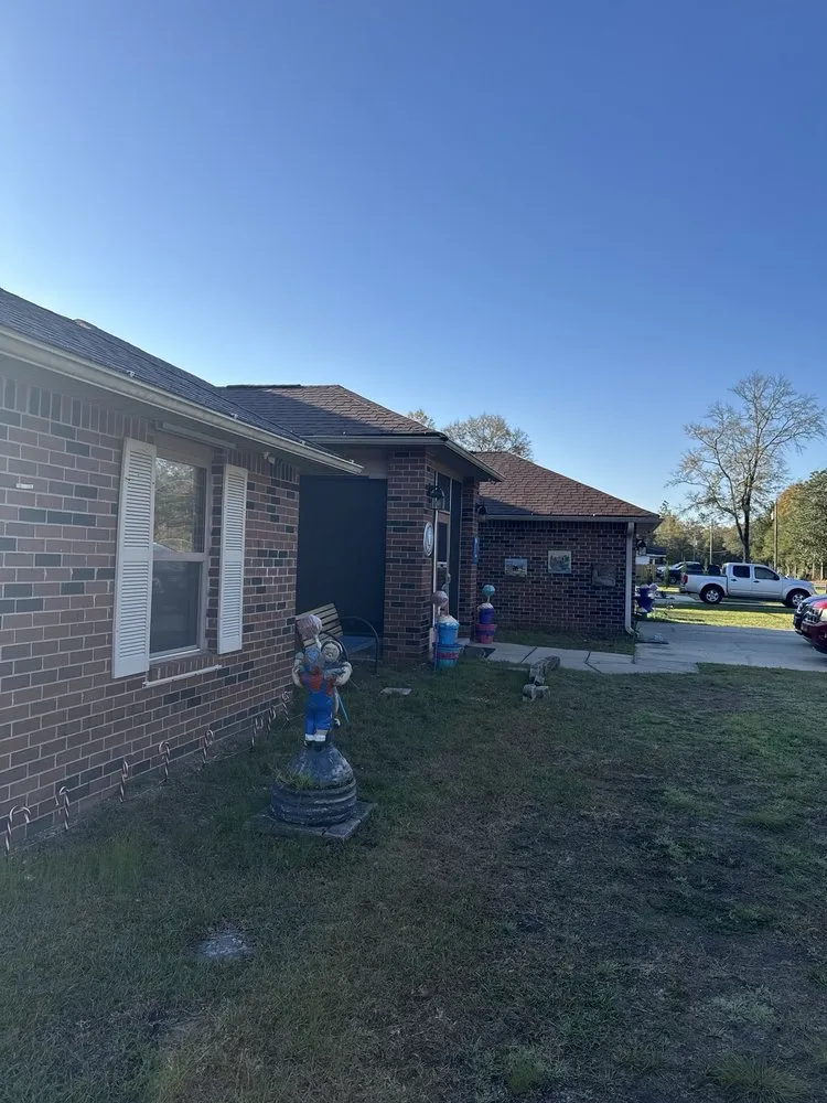 Top-rated flat roof repair in Jay, FL - Taylor & Famlies Home repairs