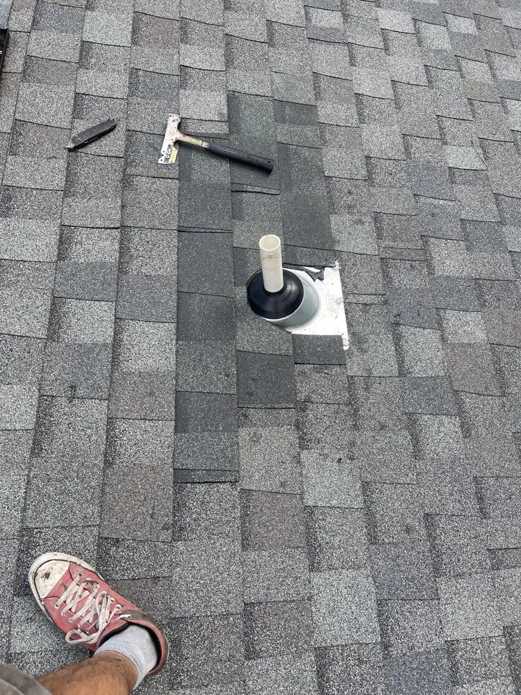 Licensed roof repair in Jay, FL - Taylor & Famlies Home repairs