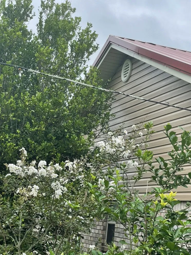 Professional roof installation with free inspection in Jay, FL by Taylor & Famlies Home repairs