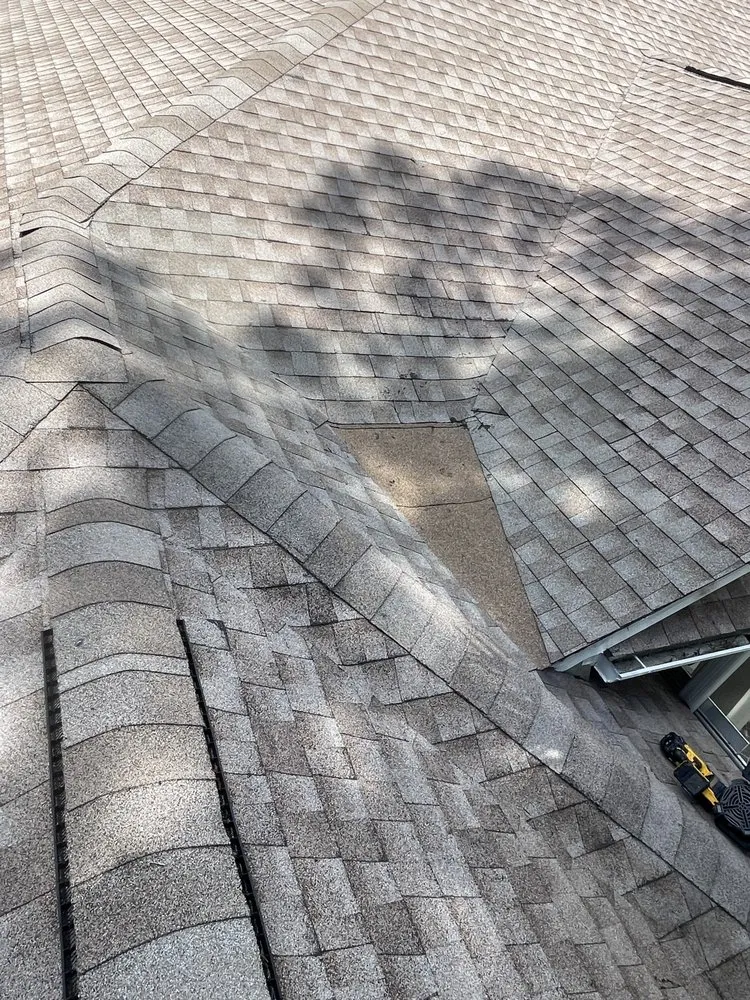 Local shingle roofing service in Jay, FL - Taylor & Famlies Home repairs