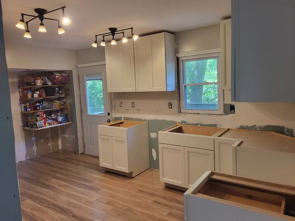 Slide of Taylor Construction and Renovations