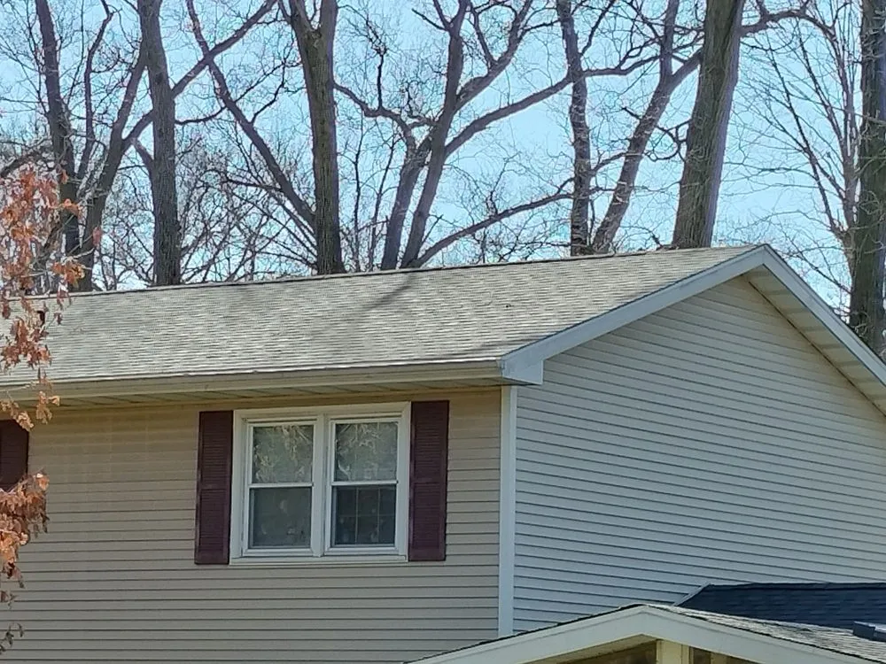 Slide of Taylor Roofing & Siding