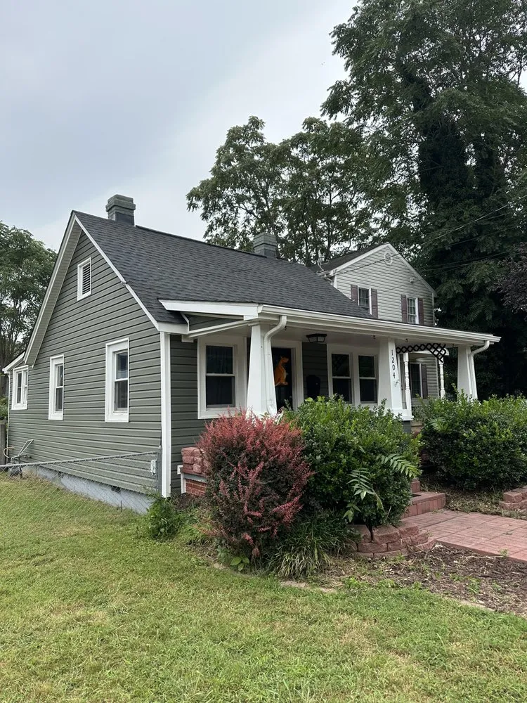 Slide of Taylore Roofing