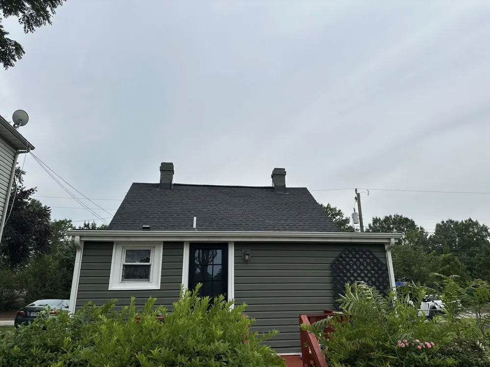 Slide of Taylore Roofing