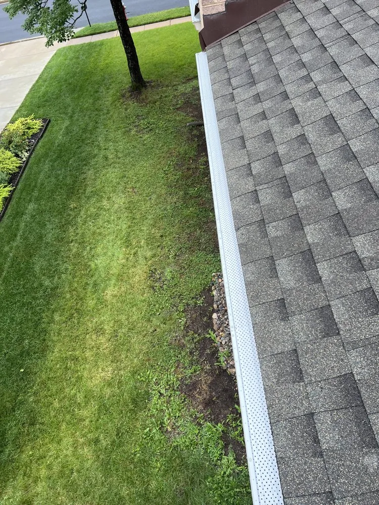 Slide of Taylore Roofing