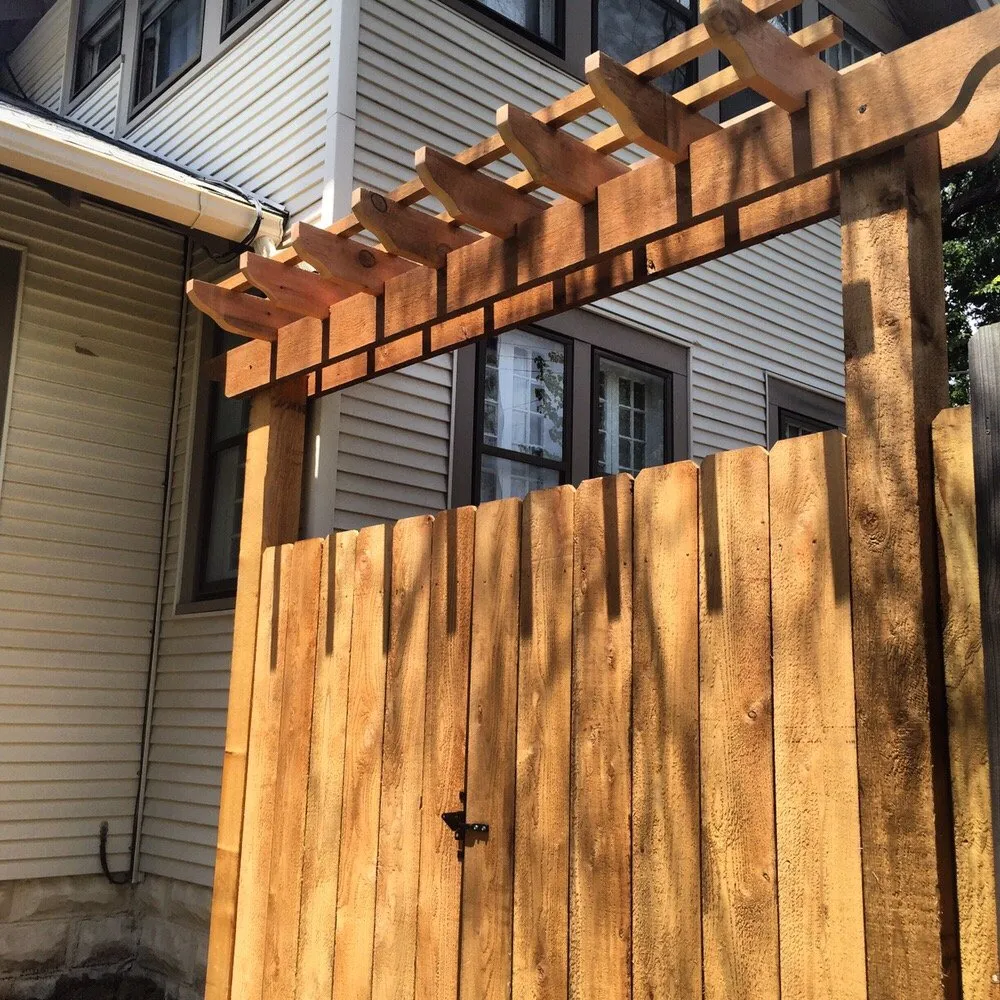 Slide of TaylorMade Exteriors