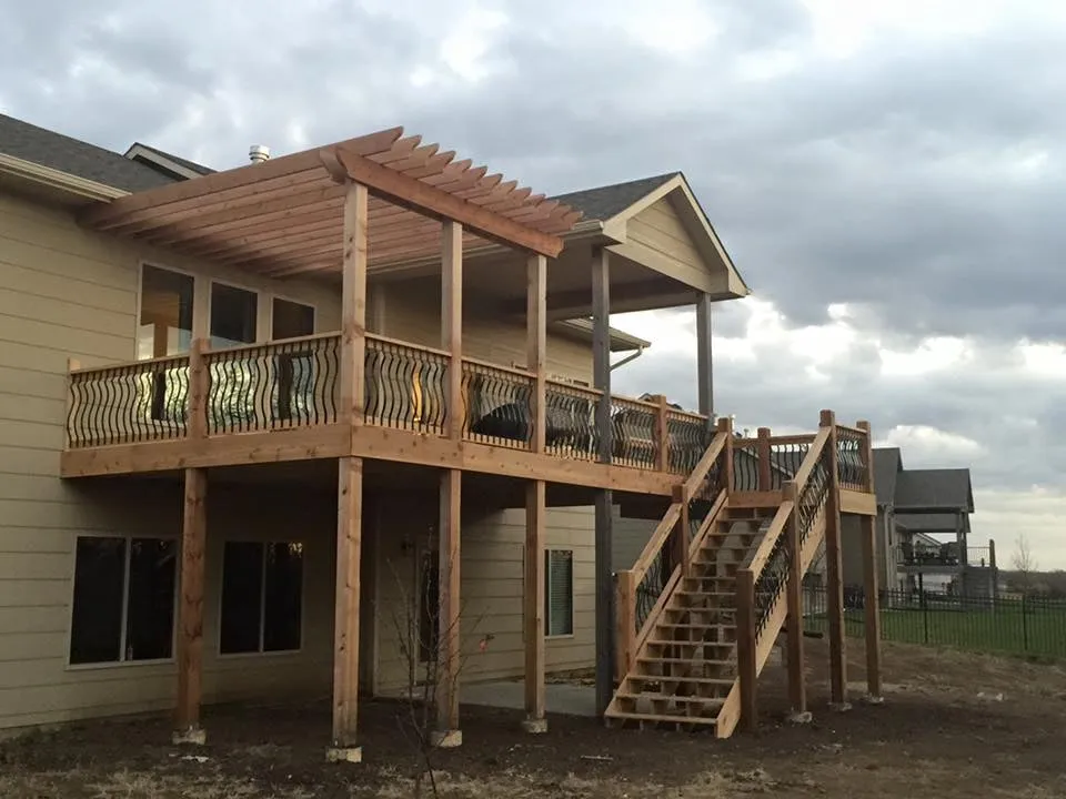 Slide of TaylorMade Exteriors