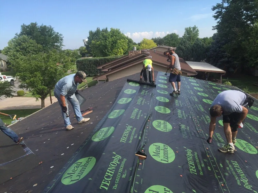 Slide of TaylorMade Exteriors