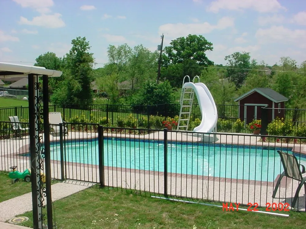 Slide of Taylormade Roofing and Construction